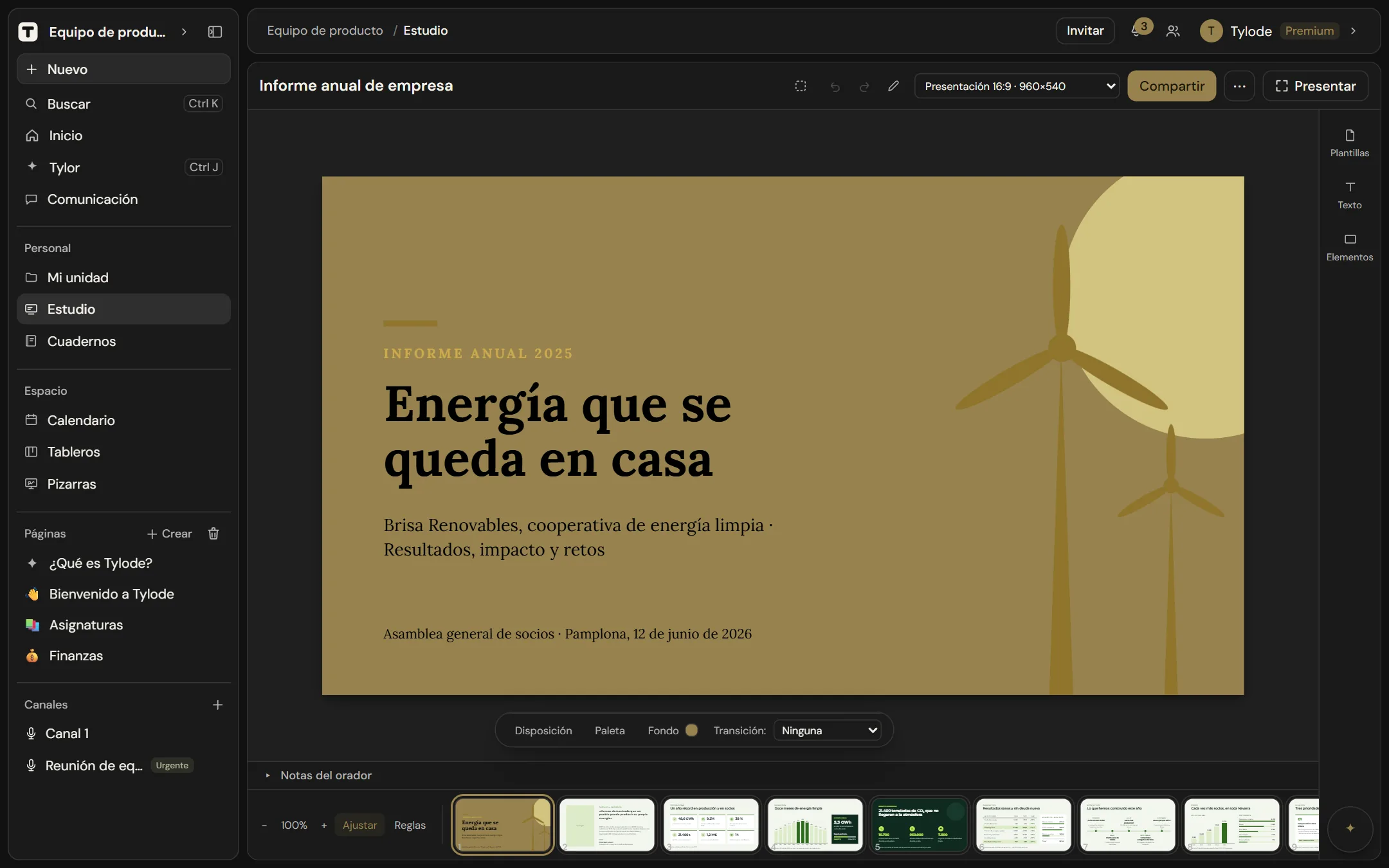 El editor del Estudio con una presentación abierta y las miniaturas abajo